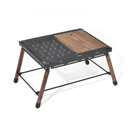 IGT folding table