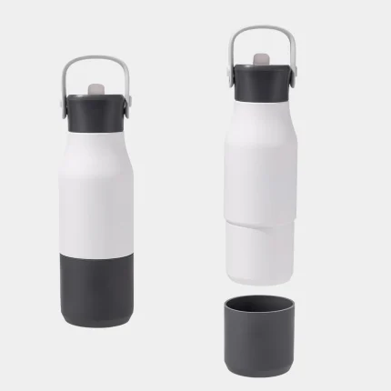 700ml thermal travel mug with a handle and detachable silicone lid